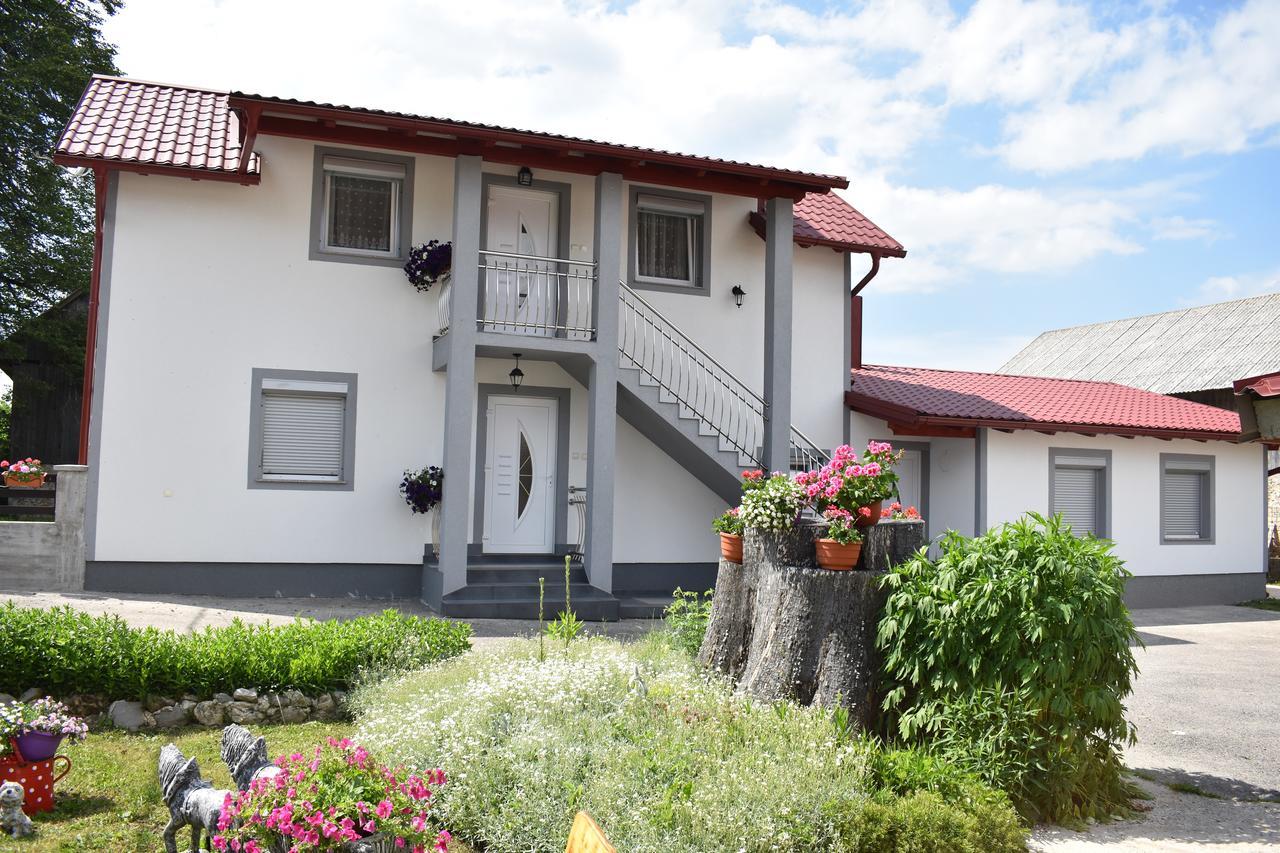 Guesthouse Samolov Vrhovine Kültér fotó