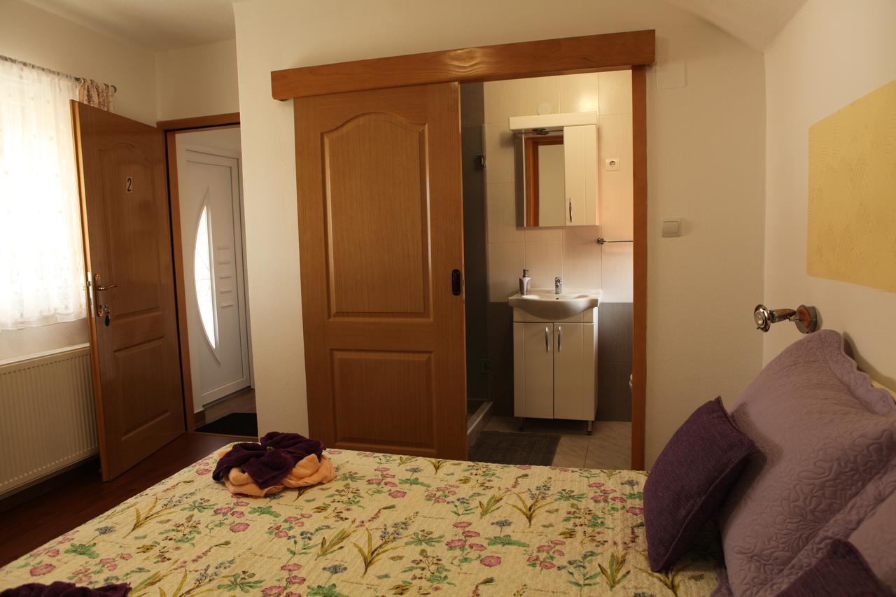 Guesthouse Samolov Vrhovine Kültér fotó
