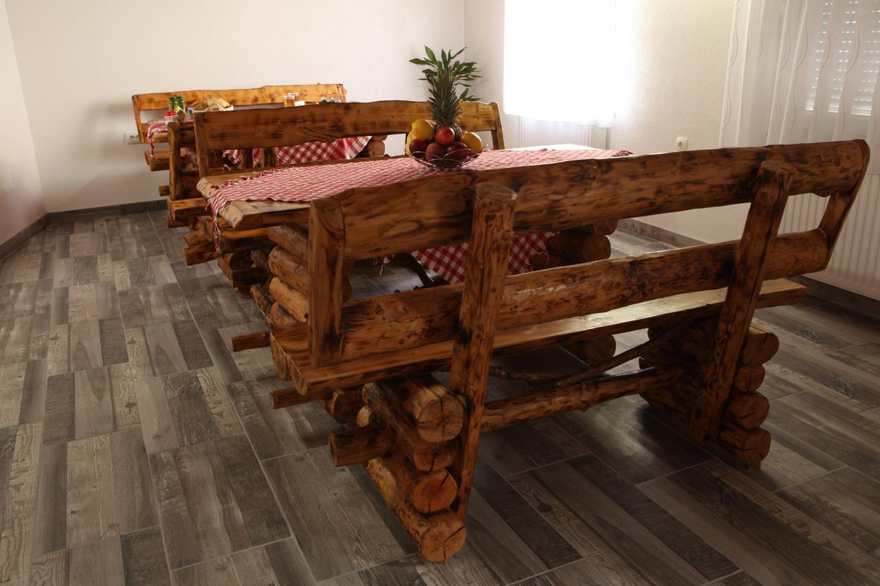 Guesthouse Samolov Vrhovine Kültér fotó