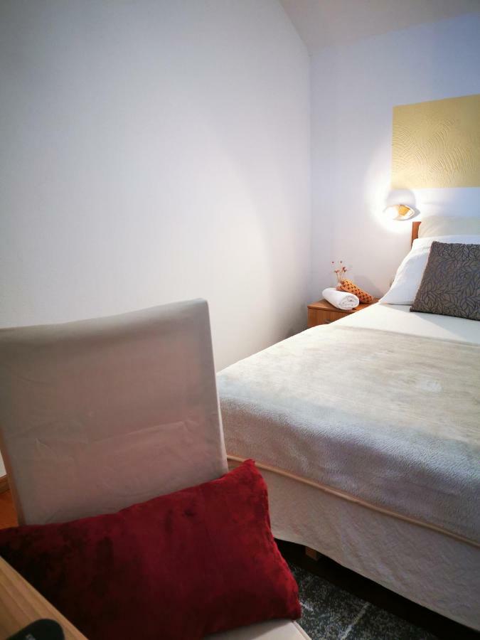 Guesthouse Samolov Vrhovine Kültér fotó