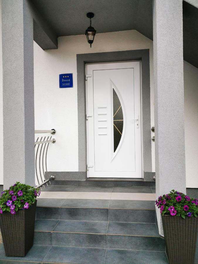 Guesthouse Samolov Vrhovine Kültér fotó